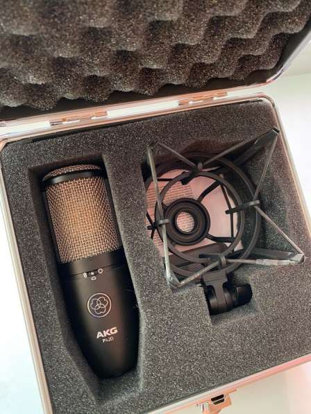 Студийный микрофон AKG p420 в Тюмени фото 3