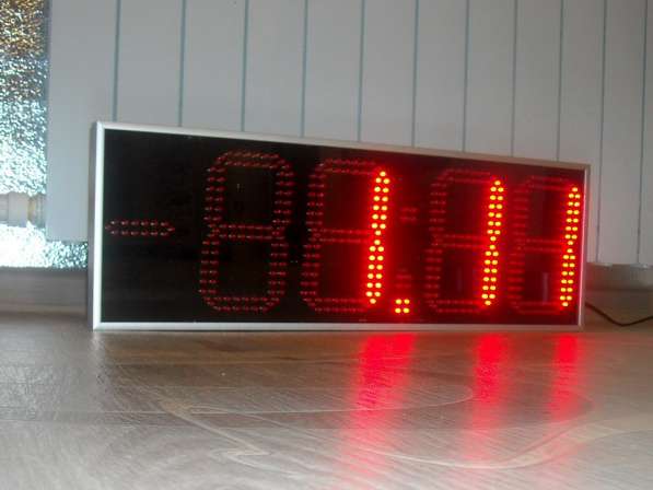 Часы уличные с термометром в алюминиевом корпусе в Чайковском фото 3