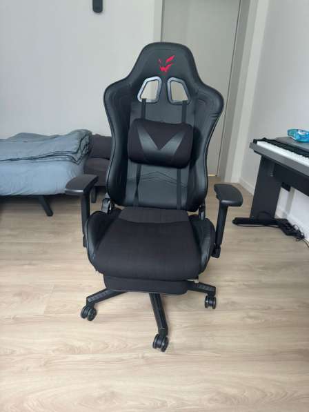 Продаётся кресла новая