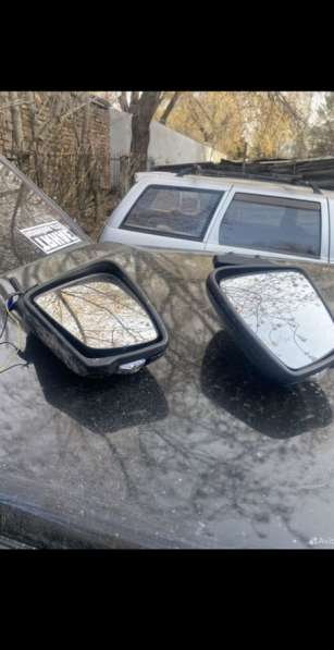 Granta зеркала