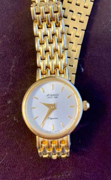 Часы женские