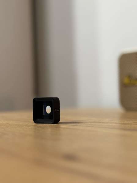 Объектив Moment Anamorphic Lens Blue Flare 1,33× T-series в Тольятти фото 3