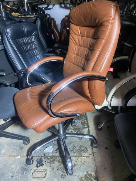 Компьютерное кресло б/у в Москве фото 6