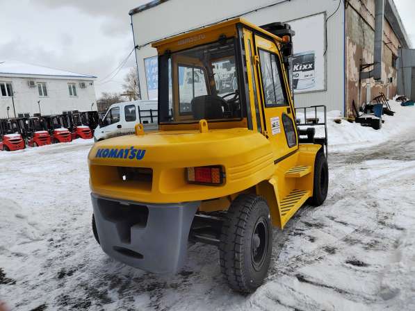 Вилочный погрузчик Komatsu FD70-7 в Омске фото 3