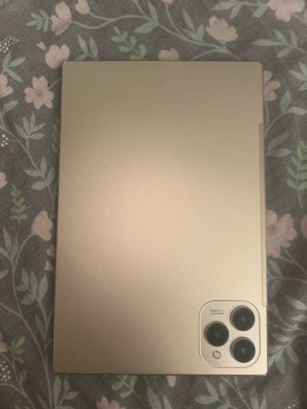 Планшет б/у