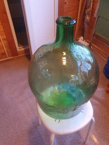 БУТЫЛЬ стеклянный 19 литров толстое стекло с отверстием