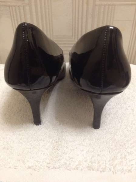 Туфли лакированные 37 в Москве фото 3