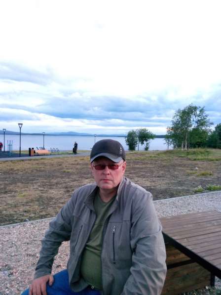 Владимир Русаков, 53 года, хочет познакомиться – Познакомлюсь с дамой ! в Кандалакше