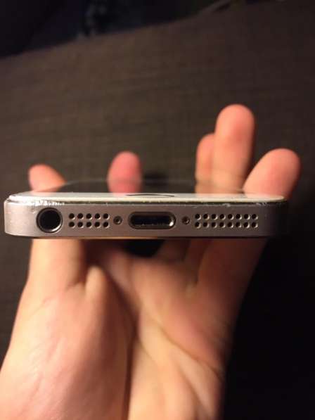 IPhone 5s 16 GB в Москве фото 3
