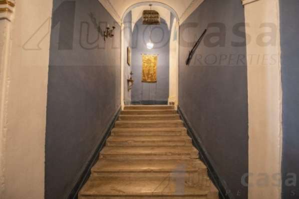 Продается элегантная укрепленная резиденция в Комизо Сицилия в фото 10