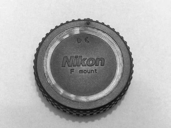 Крышка на тушку фотоаппарата Nikon байонетная