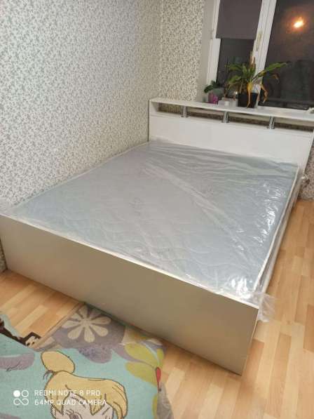 Кровать 1,4 м с матрасом