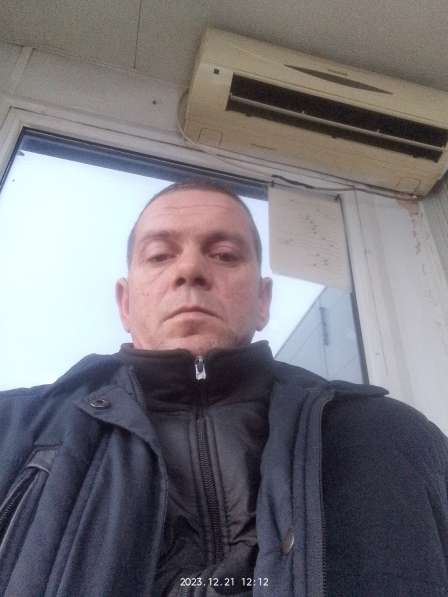 Sergei, 43 года, хочет пообщаться