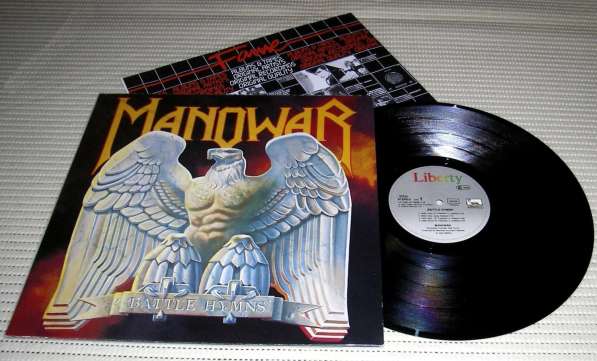 Manowar battle. Manowar Battle Hymns 1982. Мановар пластинки. Manowar винил. Manowar обложки.