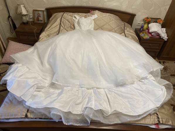 Свадебное платье в Нахабино