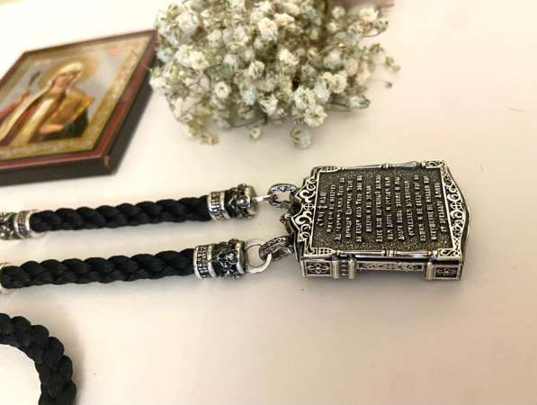 Гайтан на текстильном шнурке с иконой в Костроме фото 5