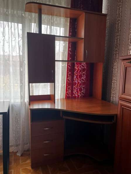 Продается стол в Нижневартовске фото 3