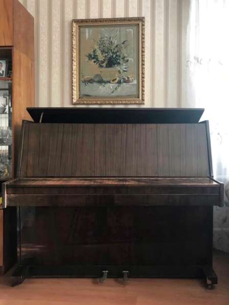 Пианино Lirika в Павловском Посаде фото 4