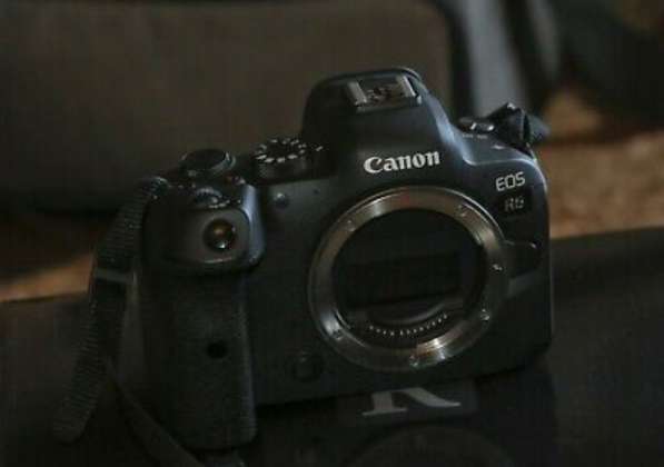 For sell Canon EOS R6 Mirrorless Digital 4K Camera