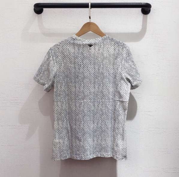 Футболка в Москве