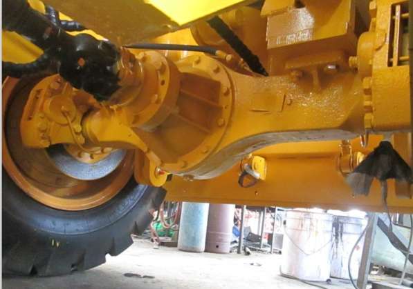 Самозагружающий бетоносмеситель Yugong SDM3500 в Якутске фото 3