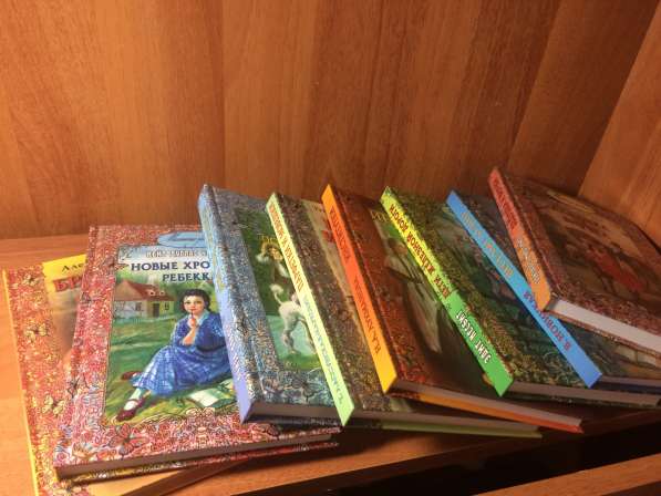Комплект книг для девочек в Москве
