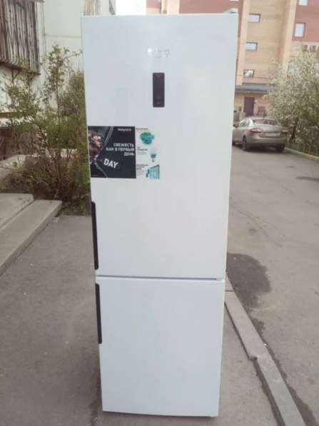 Холодильник Hotpoint-Ariston HFP 5200 W в Москве фото 3