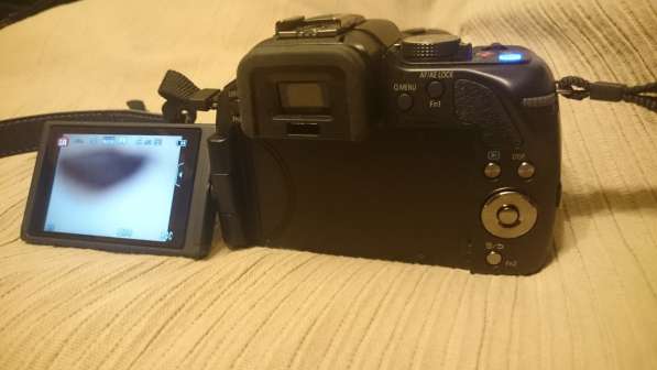 Продам фотоаппарат Panasonic Lumix DMC G5 доп. объектив в Санкт-Петербурге