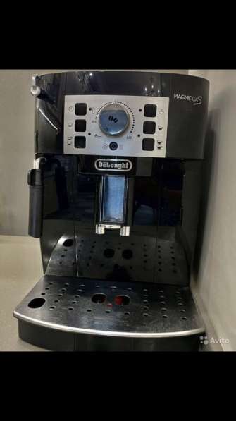 Кофемашина DeLonghi S