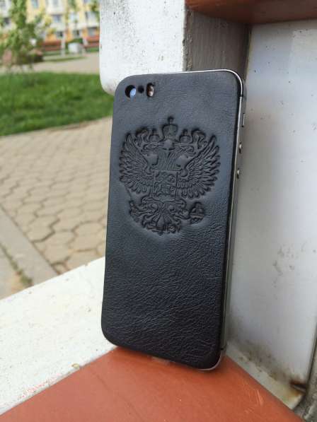 Чехол/наклейка ручной работы на телефон в Москве фото 12