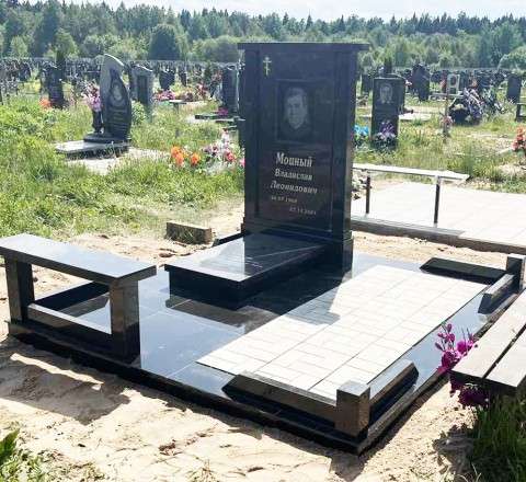 Памятники из гранита любой сложности в Могилеве
