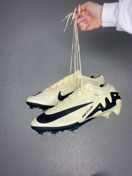 Футбольные бутсы в Москве фото 5