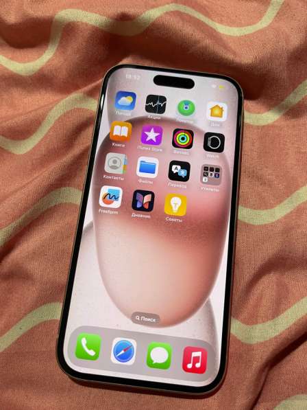 Айфон 15 256 гб идеальное состояние обмен в Артеме фото 5