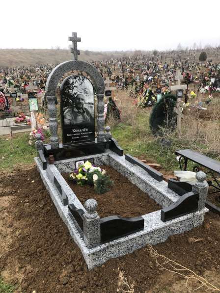 Памятники из гранита