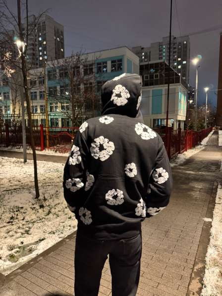 Зипка denim tears в Москве