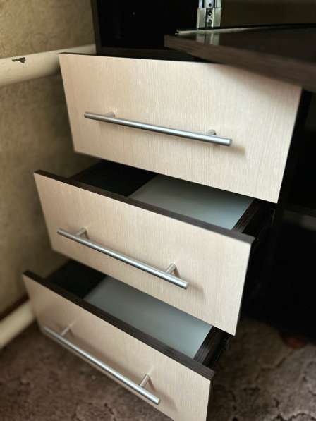 Письменный стол в Краснодаре фото 3