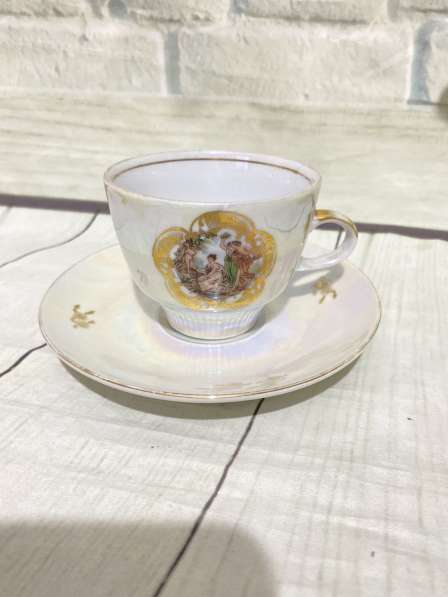 Фарфоровый сервис Мадонна в фото 4