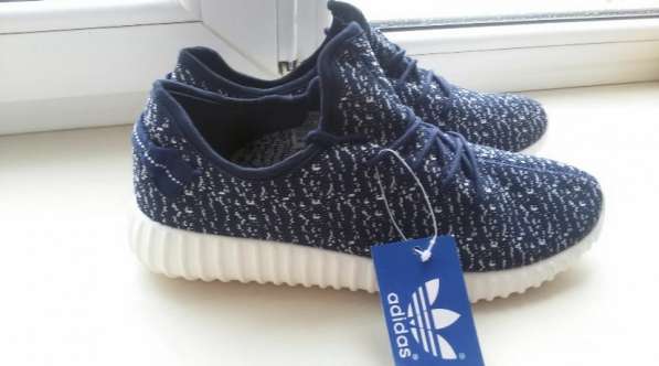 Кроссовки adidas летние