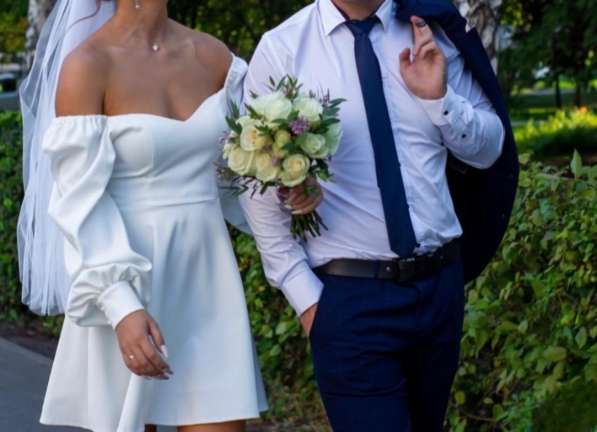 Свадебное платье 44 р в Новосибирске фото 17