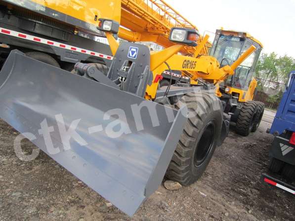 Автогрейдер XCMG GR165 в Челябинске фото 4