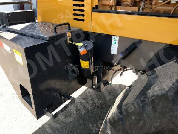 Фронтальный погрузчик XCMG Zl30FV в Белово фото 8