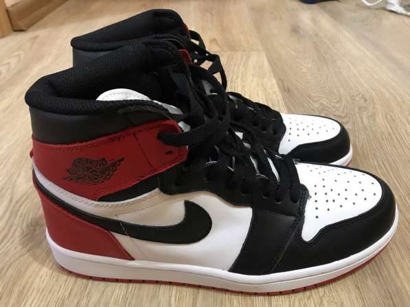 Кроссовки Nike Air Jordan 1 High в Калуге фото 3
