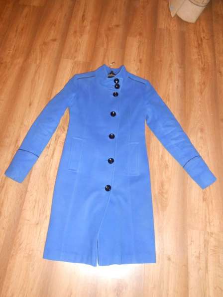 Пальто зимнее драповое синее в фото 3
