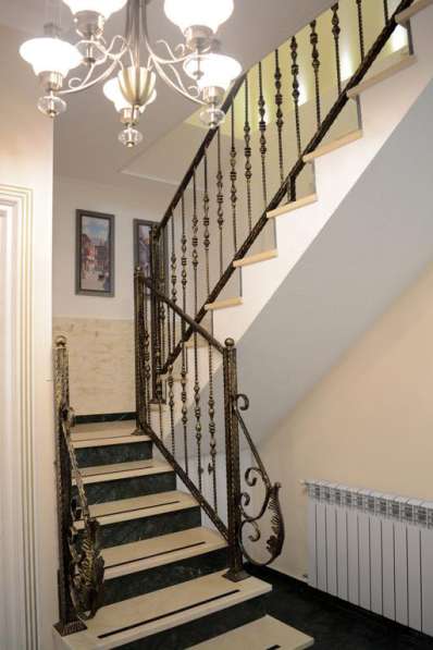 Продаётся действующая гостиница в старом Тбилиси в фото 16