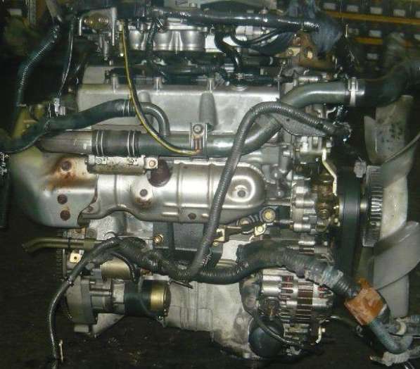 Двигатель Nissan VQ25DE (Y33)