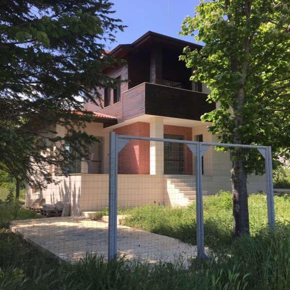Продажа дома в Болгарии. Село Шкорпиловци