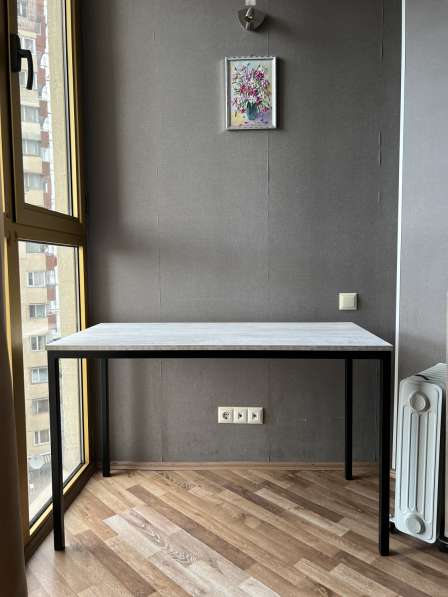 Продам стол (table / მაგიდა) BATUMI в 