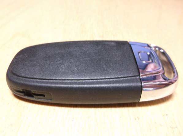 8K0 959 754 H Audi remote key 3 buttons 868MHz