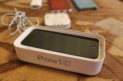 сотовый телефон Apple iPhone 5c 8 Gb