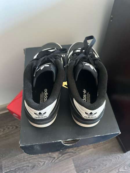 Adidas originals в Москве